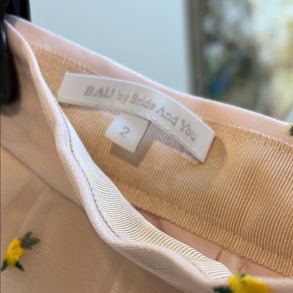 Women's Blush Pink Floral Embroidered A-Line Skirt - Picture 2 of 6